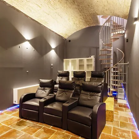 Luxury In The Sitges Hills Villa